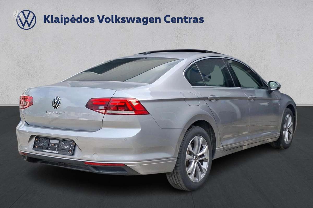 Volkswagen Passat - 6