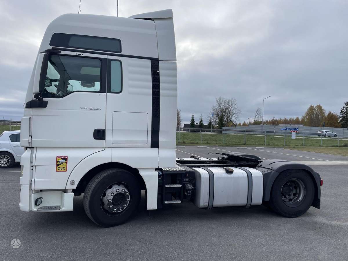 MAN TGX 18.500 XXL, double sleeper