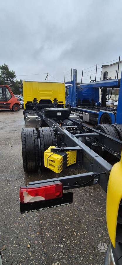 Scania P460, cab-chassis trucks
