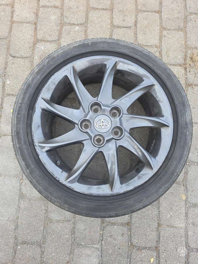 Toyota Corolla, light alloy, R17