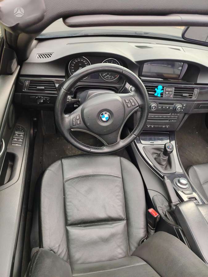 BMW 320, Кабриолет