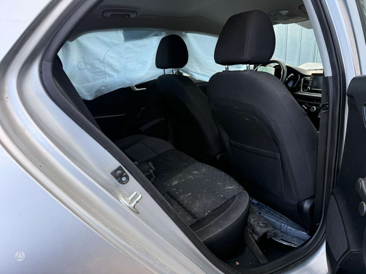 Kia Rio, 1.4 l., hatchback