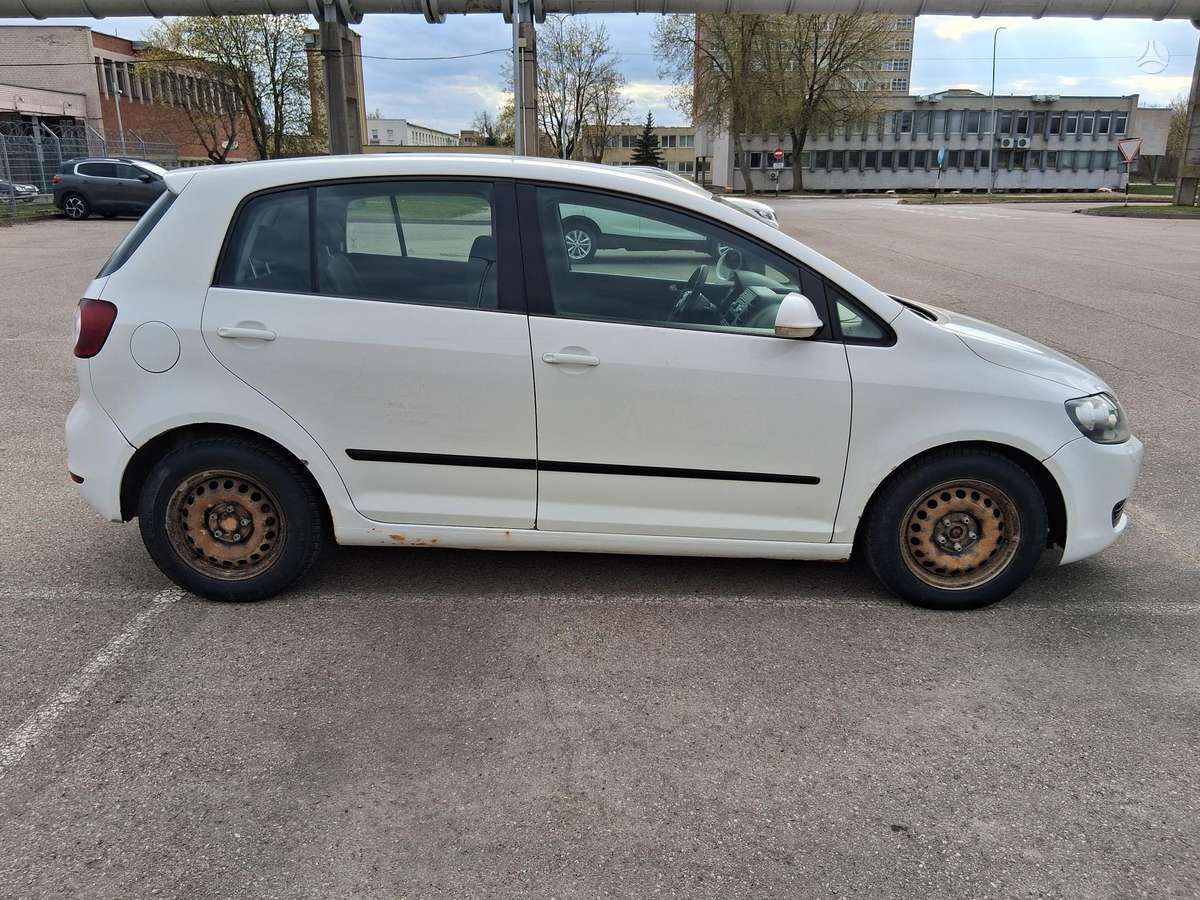 Volkswagen Golf Plus - 4