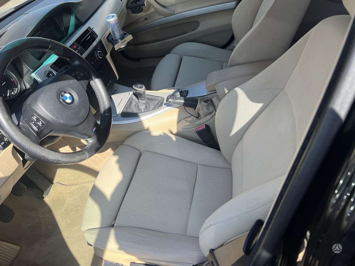 BMW 318, 2.0 l., wagon
