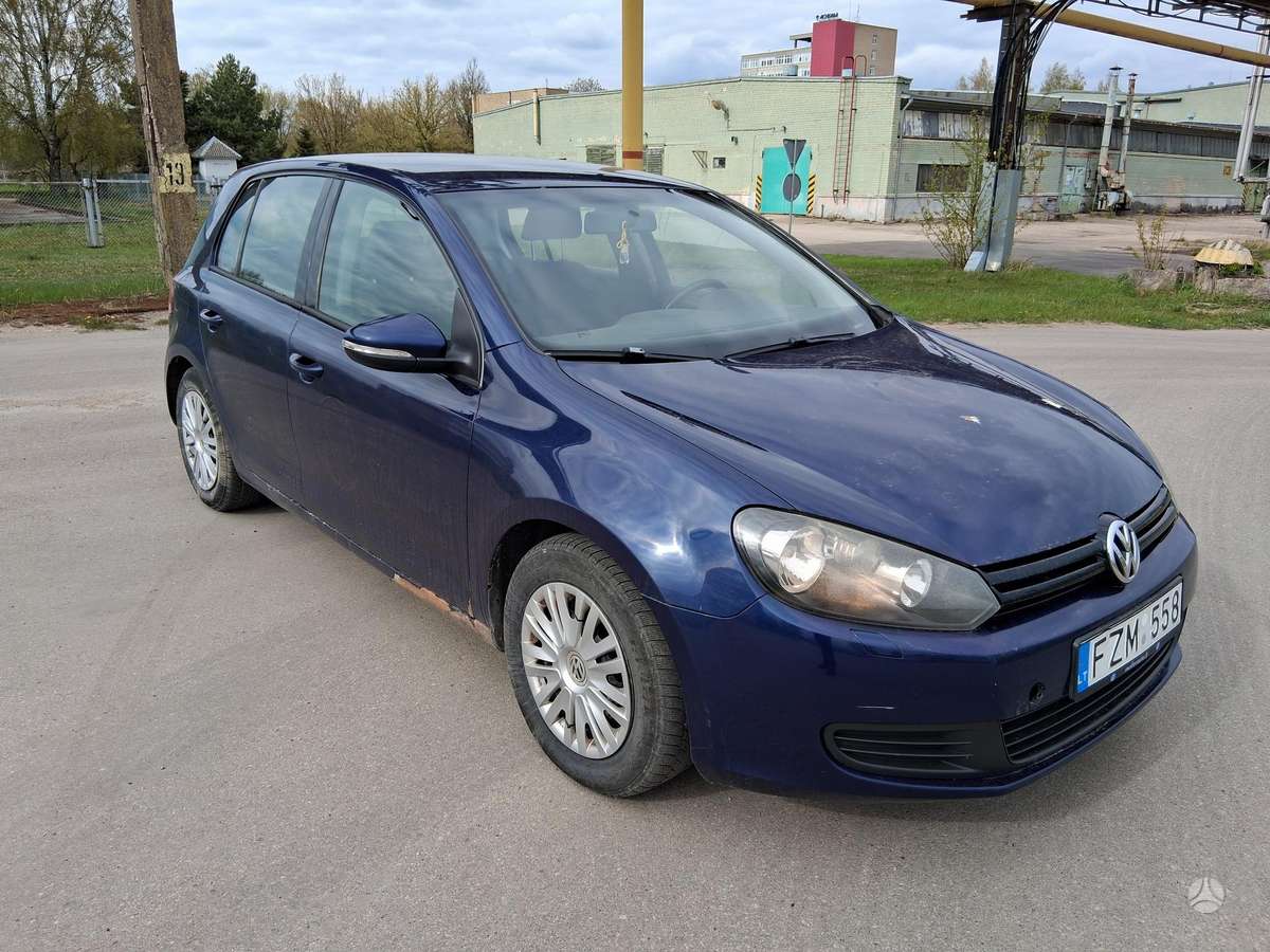 Volkswagen Golf - 3