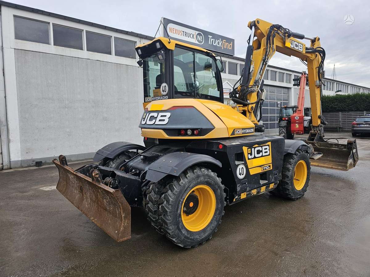 JCB Hydradig 110W, excavator