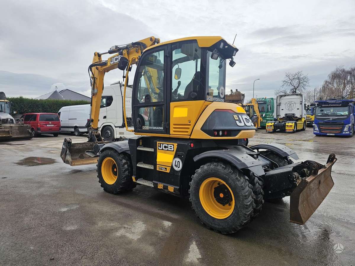 JCB Hydradig 110W, excavator