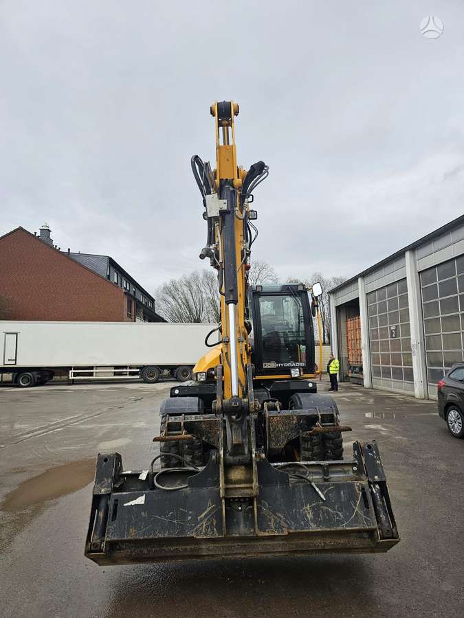 JCB Hydradig 110W, ekskavatoriai