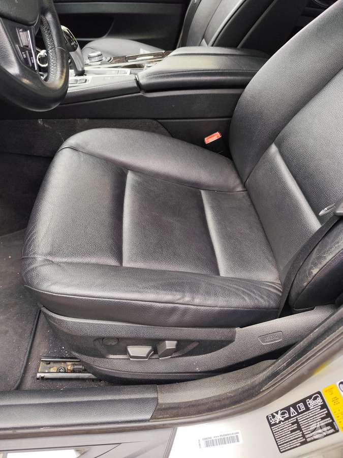 BMW 528, 2.0 l., Седан