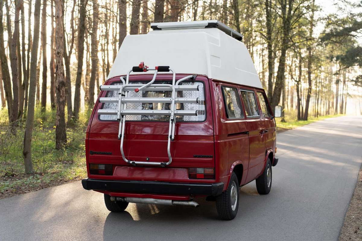 Volkswagen Transporter - 4