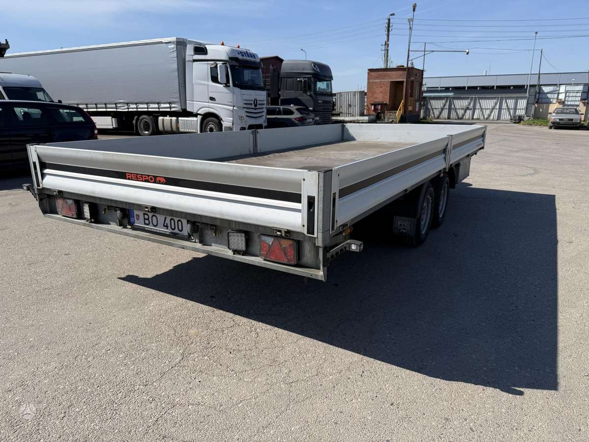 Respo, passenger car trailers