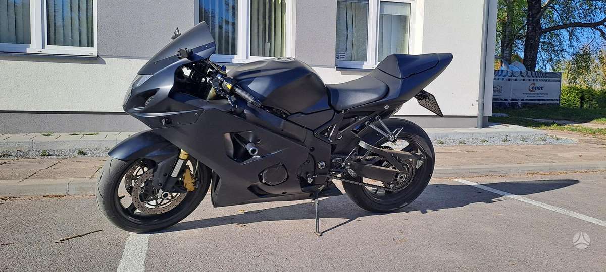 Suzuki GSX-R 750cc, superbikes