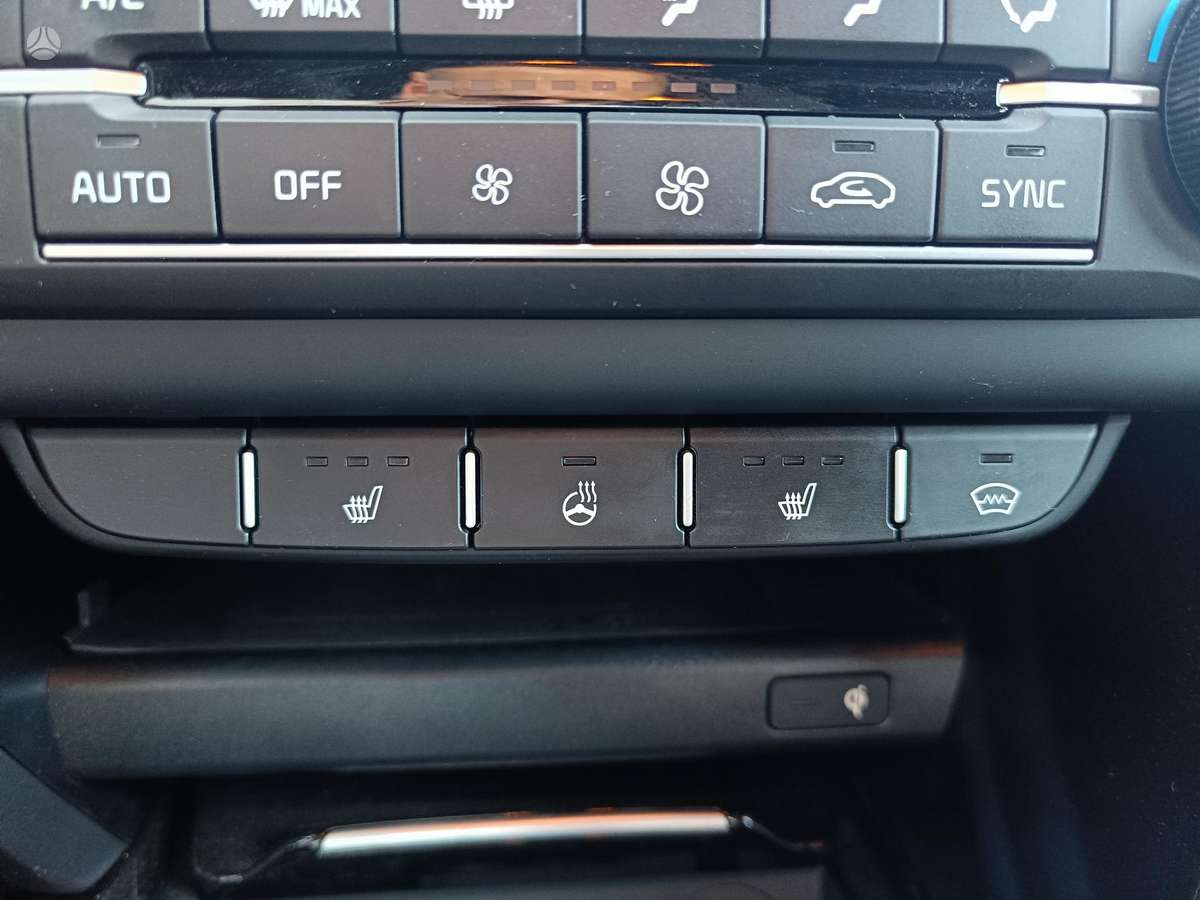 Kia XCeed, 1.5 l., Хэтчбек