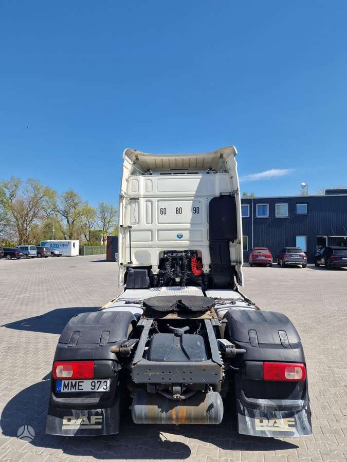 DAF XF 460, double sleeper