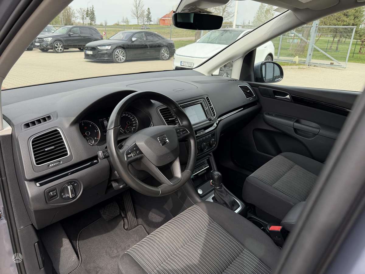 Seat Alhambra, 2.0 l., Минивэн