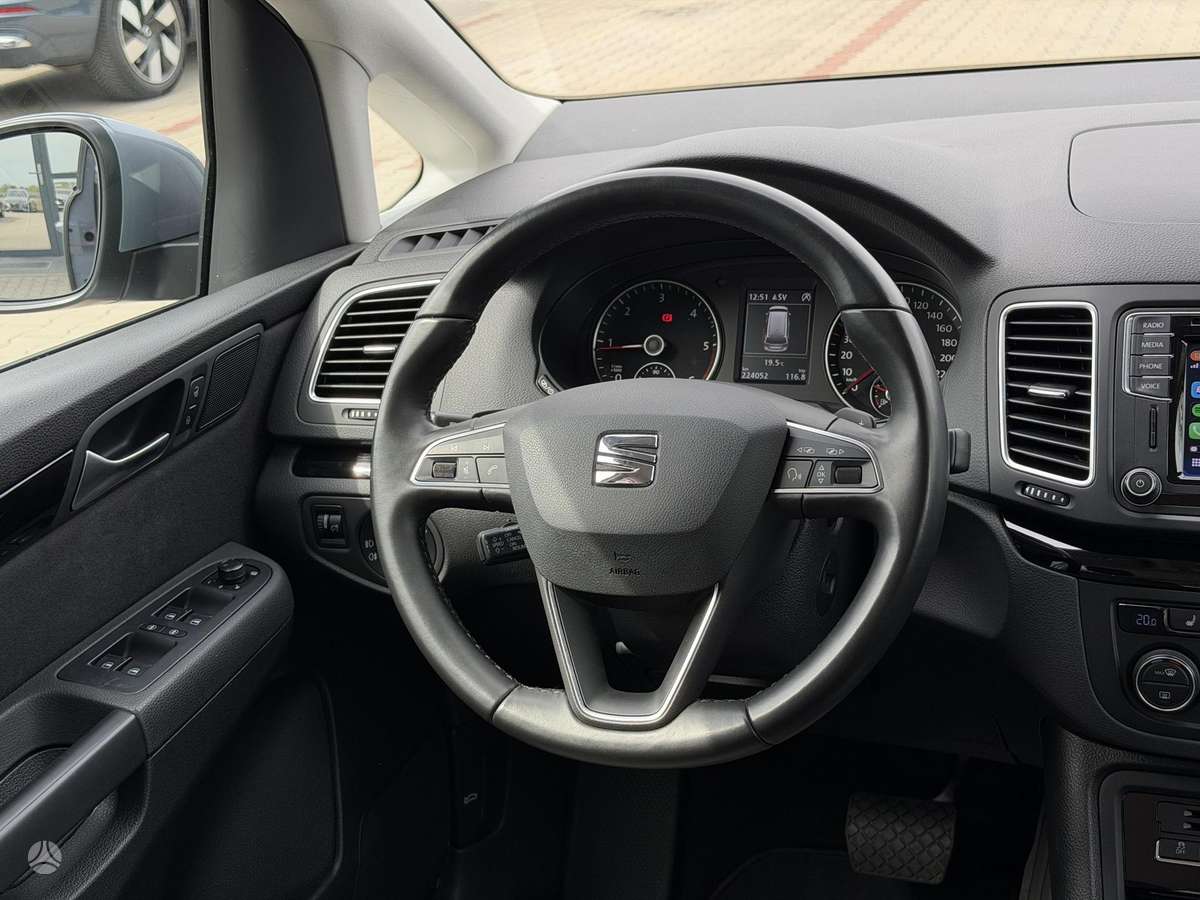 Seat Alhambra, 2.0 l., Минивэн