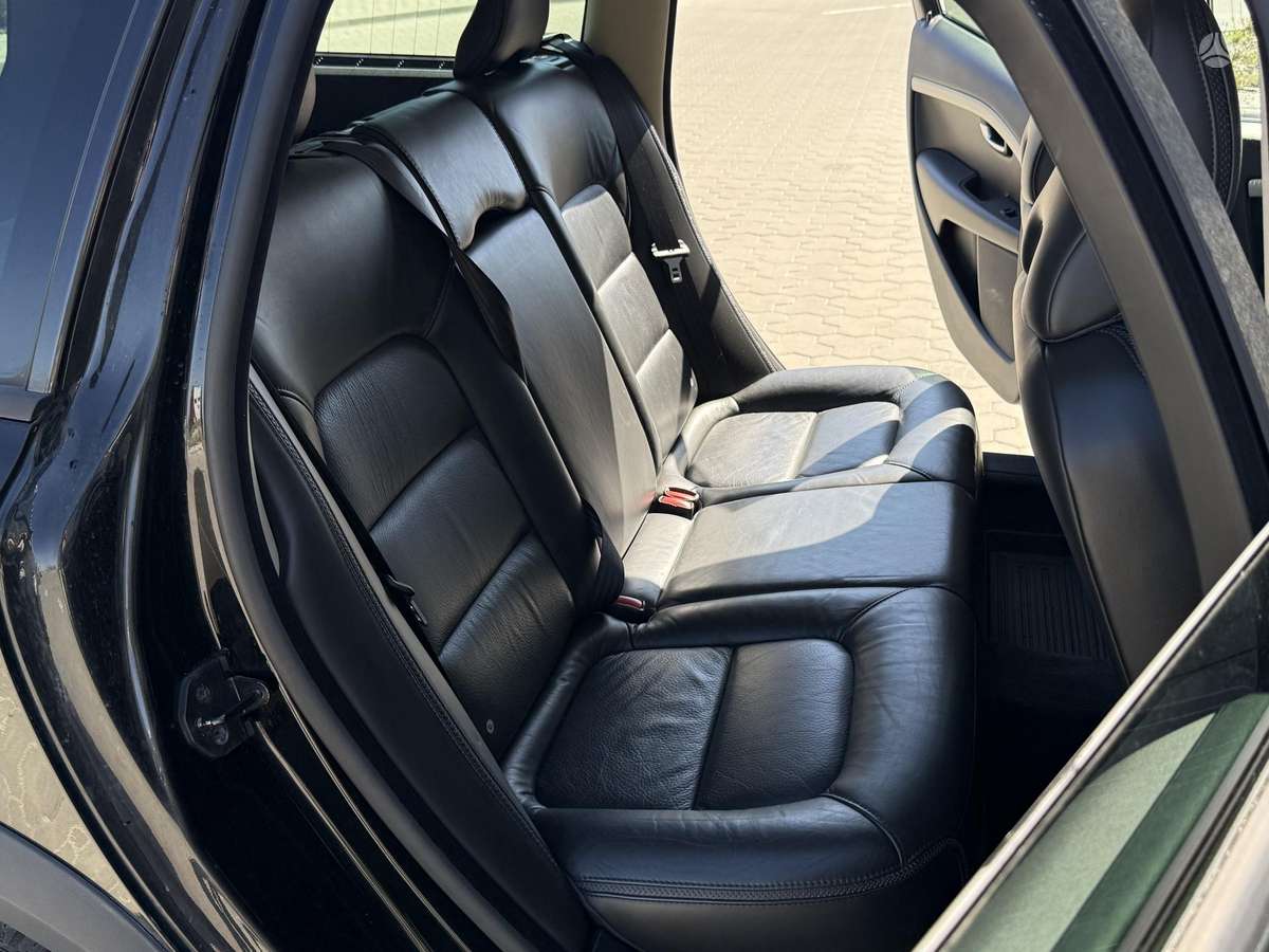 Volvo XC70, 2.4 l., Универсал
