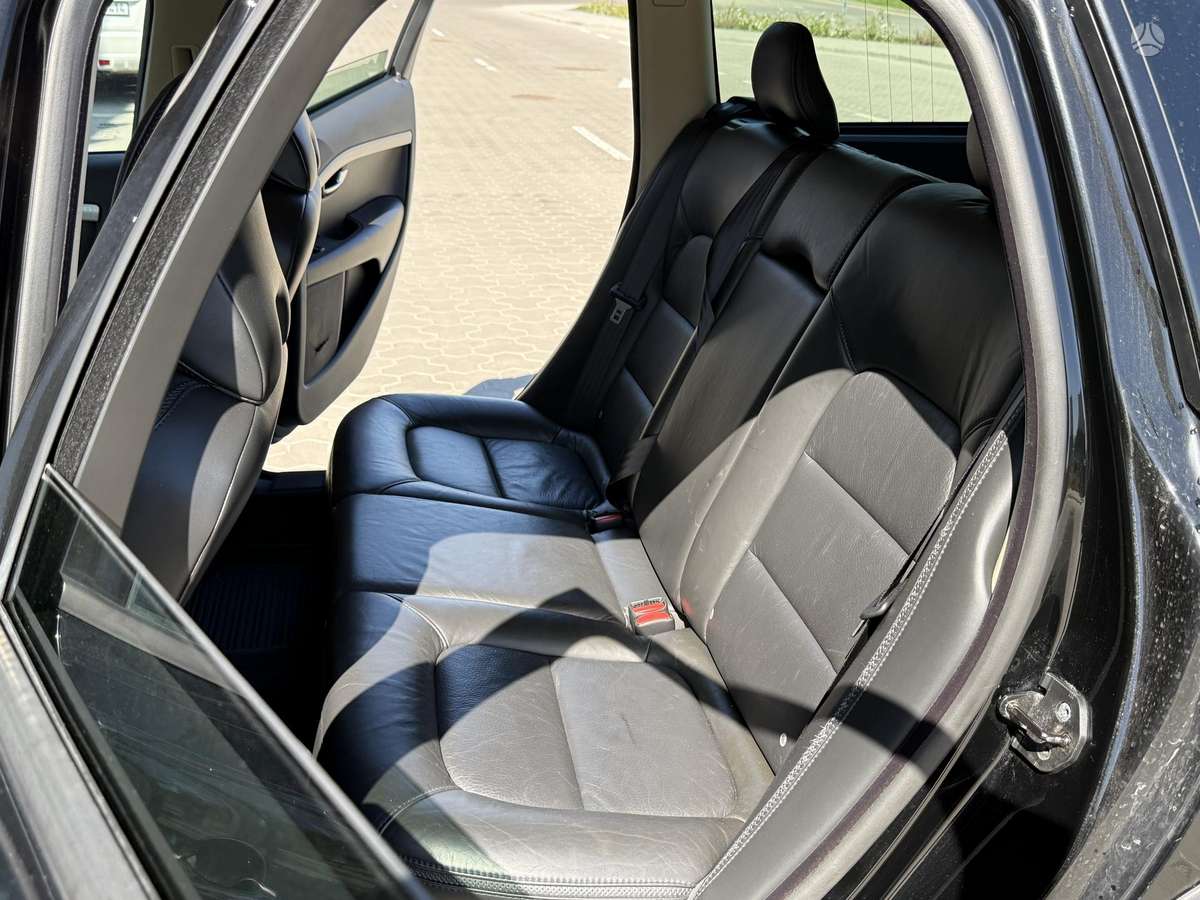 Volvo XC70, 2.4 l., Универсал