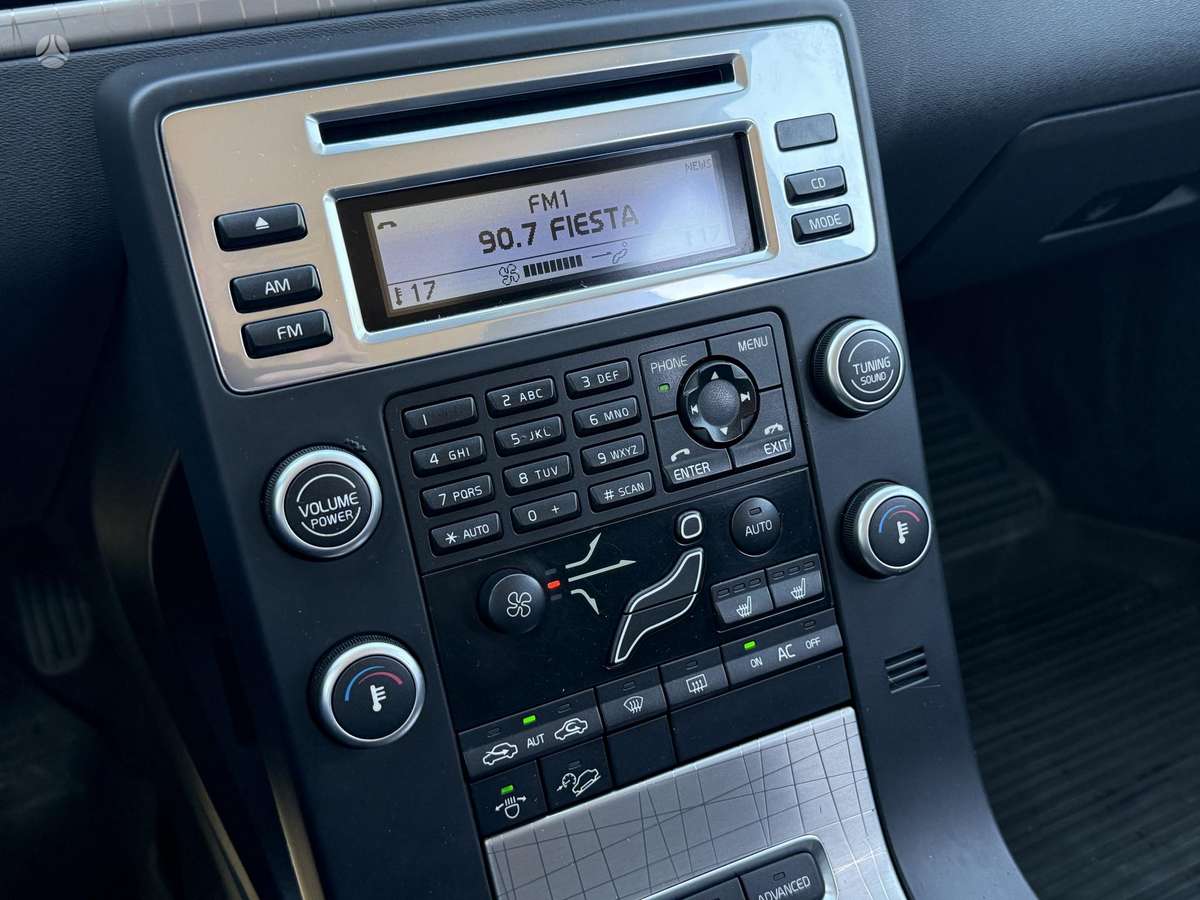 Volvo XC70, 2.4 l., Универсал