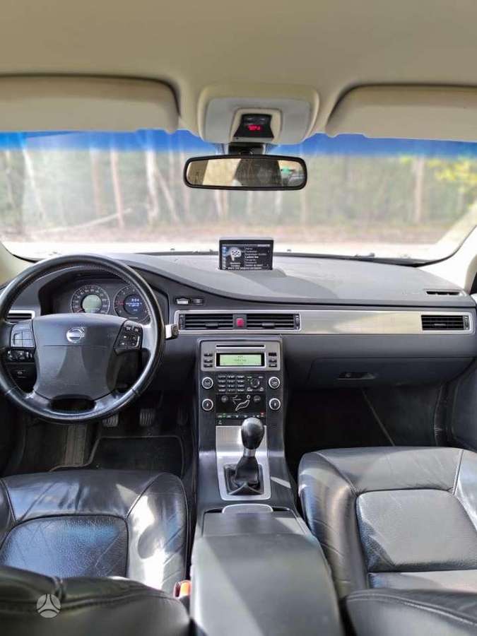 Volvo V70, 2.0 l., Универсал