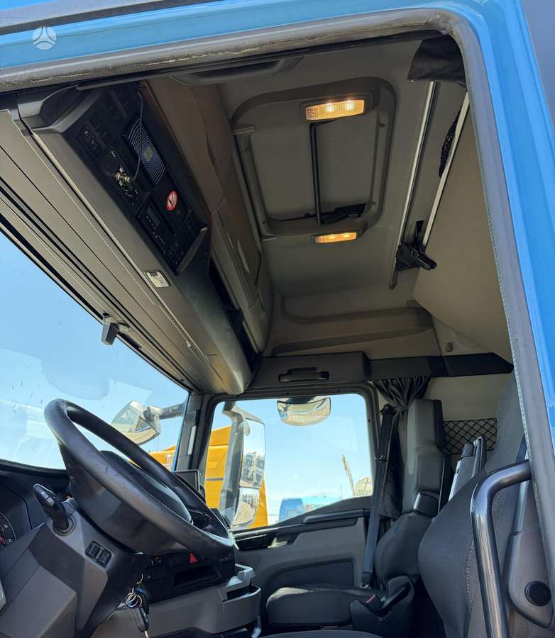 MAN TGX 26.470 ACC+, double sleeper