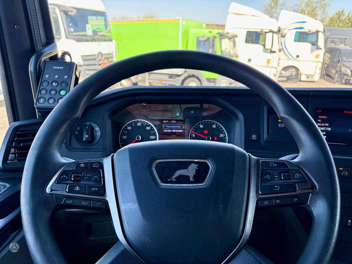 MAN TGX 26.470 ACC+, double sleeper