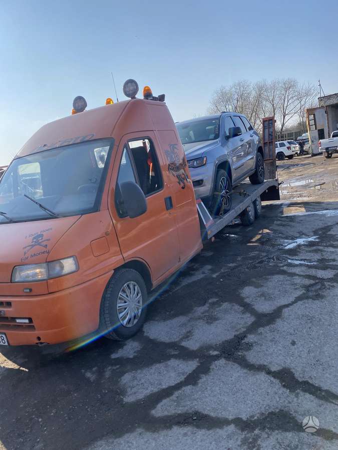 Tralas Evakuatorius Tech Pagalba Kelyje 247