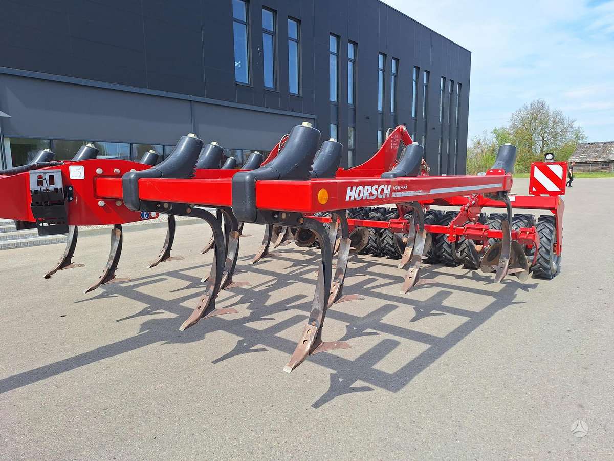 Horsch Tiger 4 AS, скребки, скрубберы