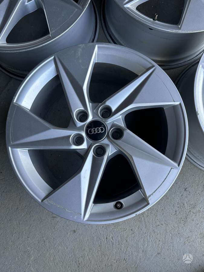 Audi, light alloy, R17