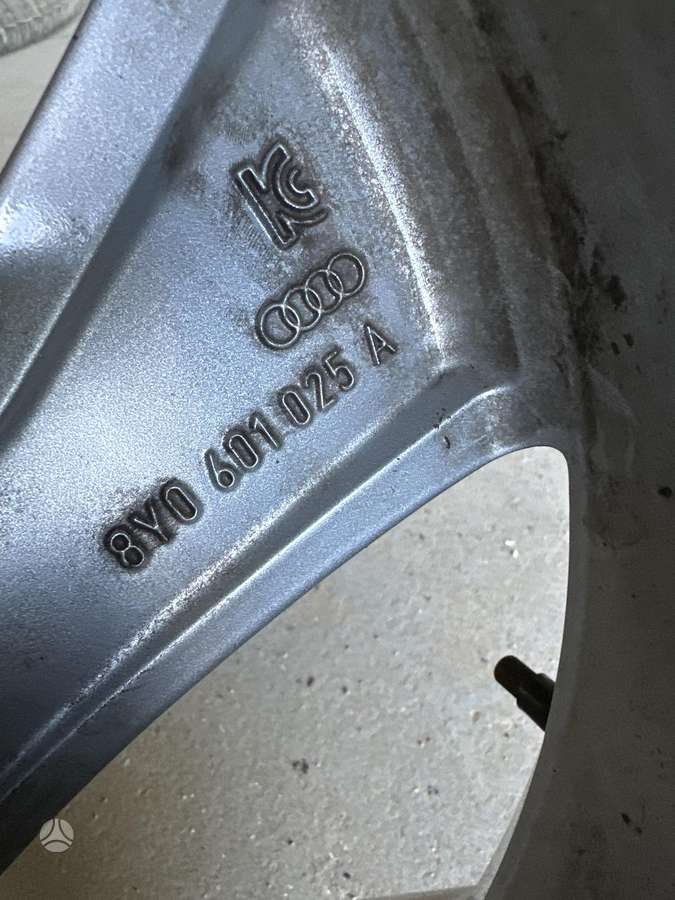 Audi, lengvojo lydinio, R17