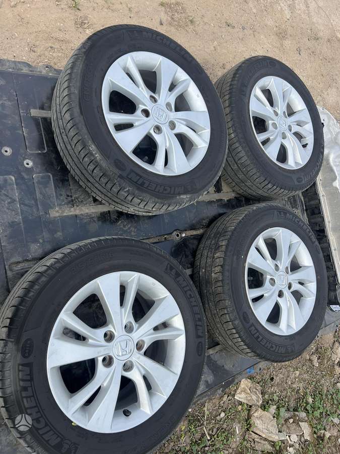 Honda, lengvojo lydinio, R16