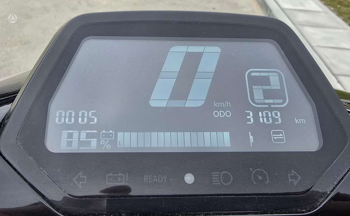 Super Soco/Vmoto CUx, scooters / mopeds