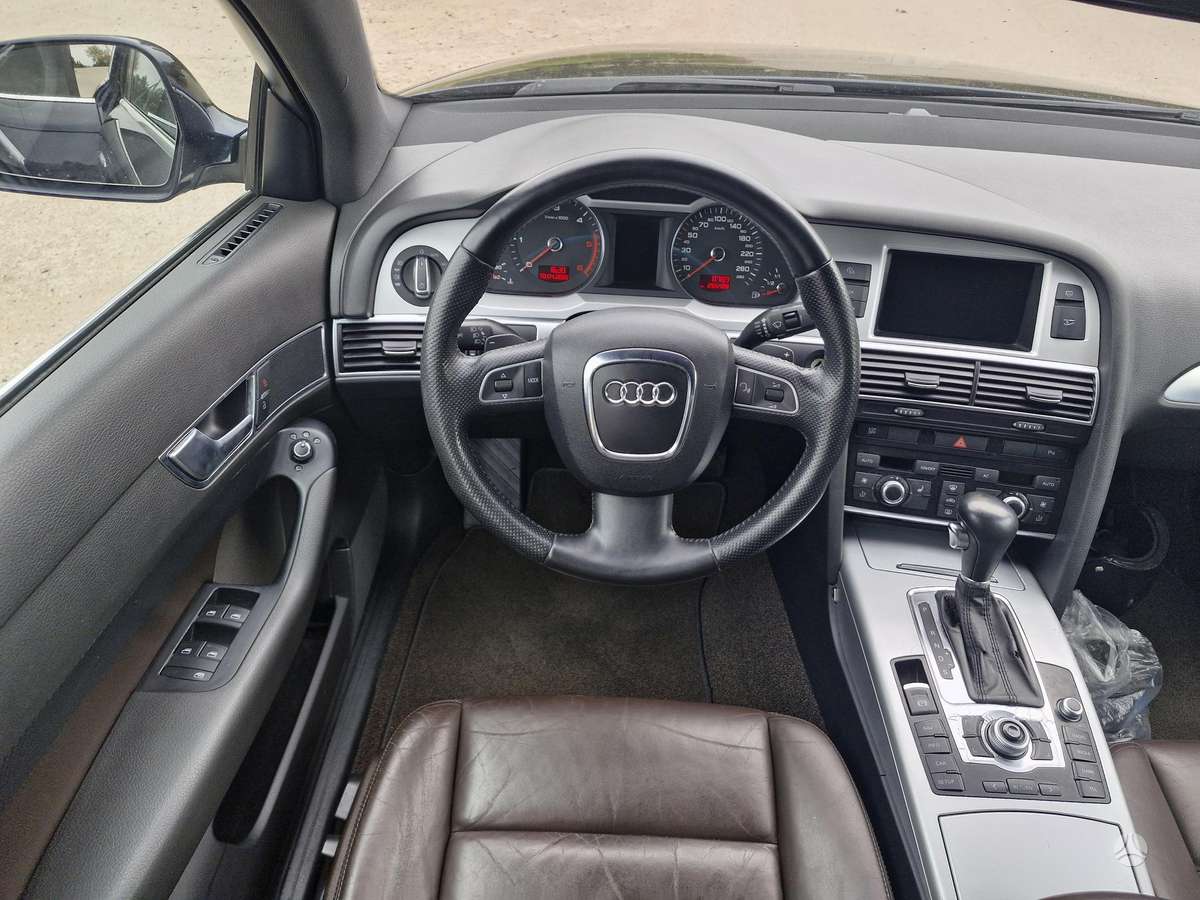 Audi A6 allroad, 3.0 l., Универсал