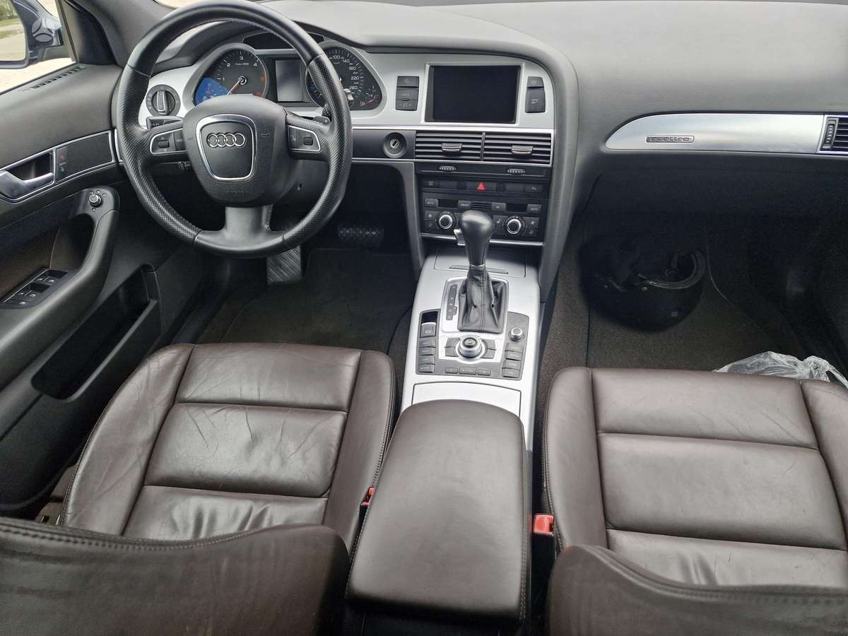 Audi A6 allroad, 3.0 l., Универсал