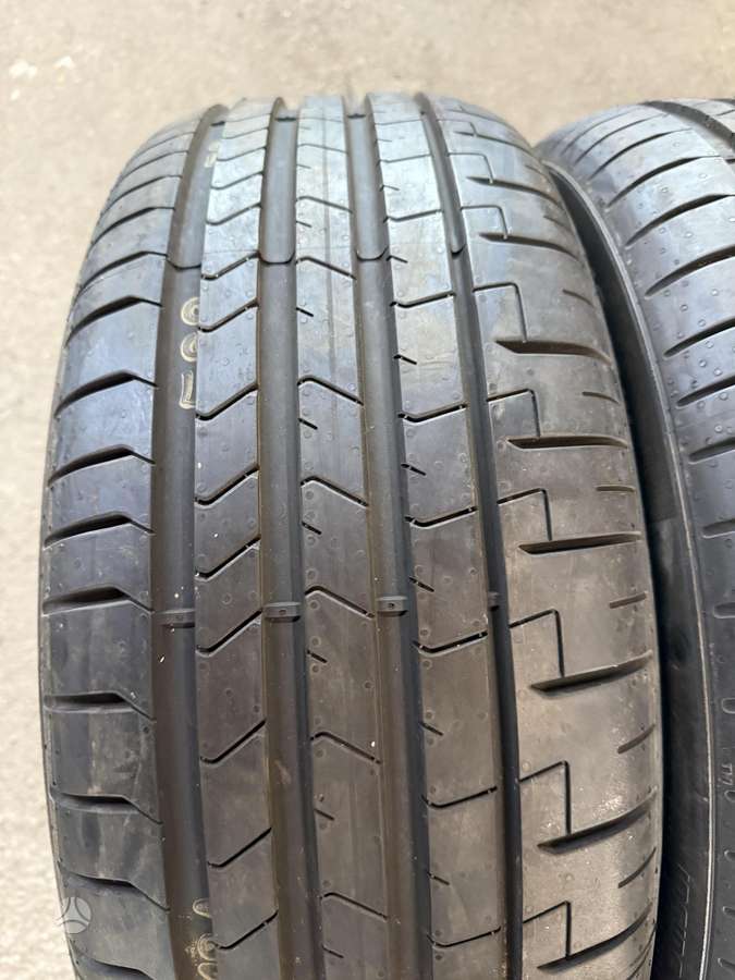Pirelli P-ZERO 2022m 100%, летние 235/50 R19