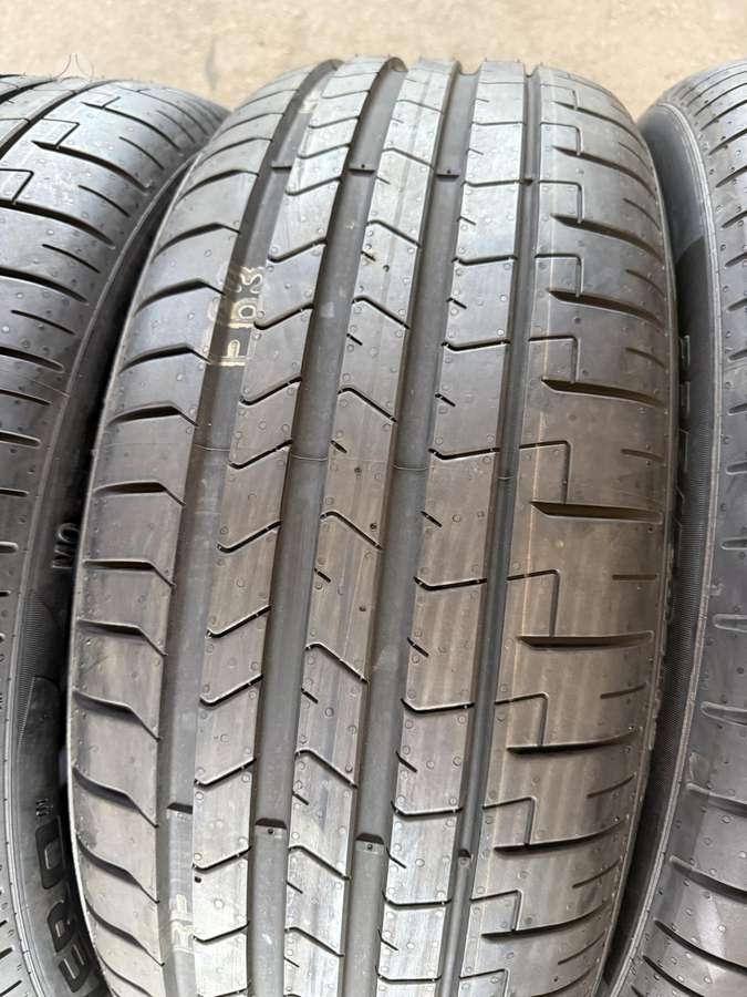 Pirelli P-ZERO 2022m 100%, летние 235/50 R19