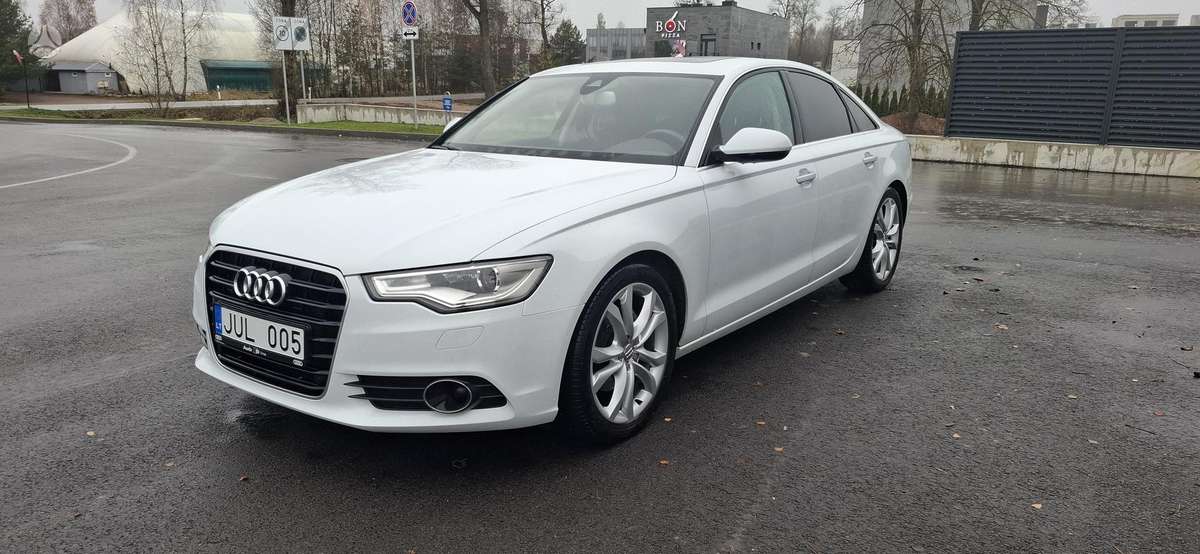 Audi A6, 3.0 l., sedanas