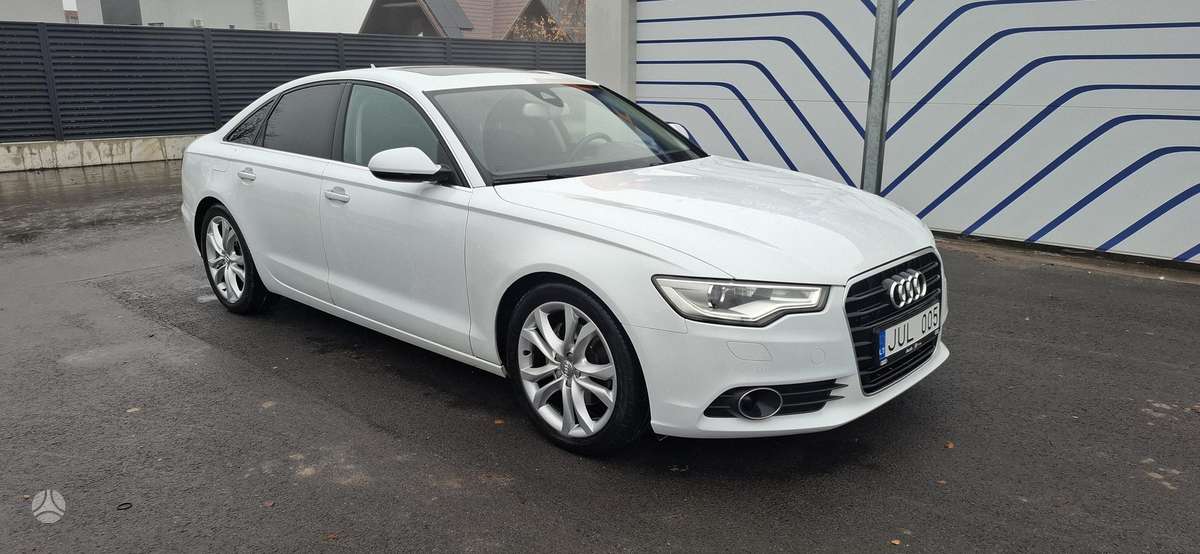 Audi A6, 3.0 l., saloon / sedan