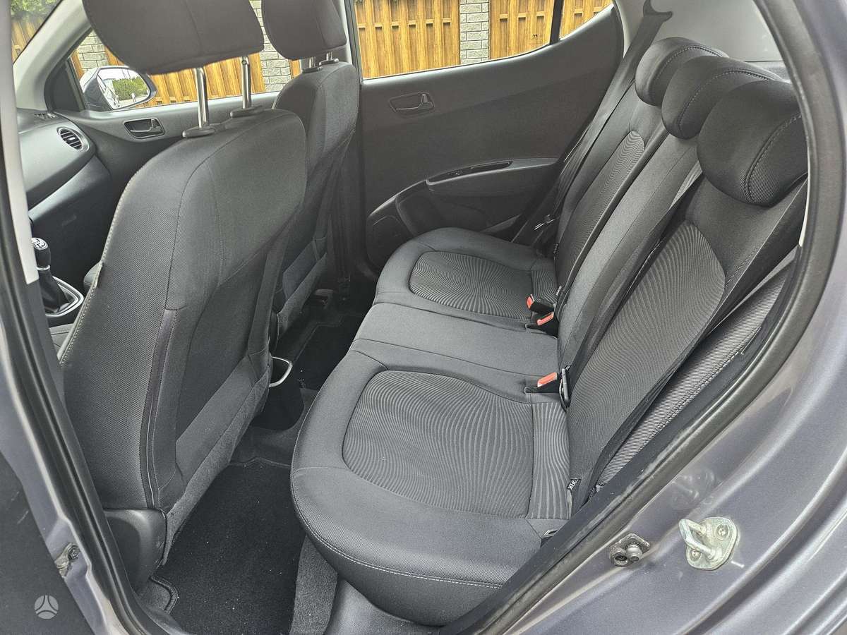 Hyundai i10, 1.0 l., hatchback