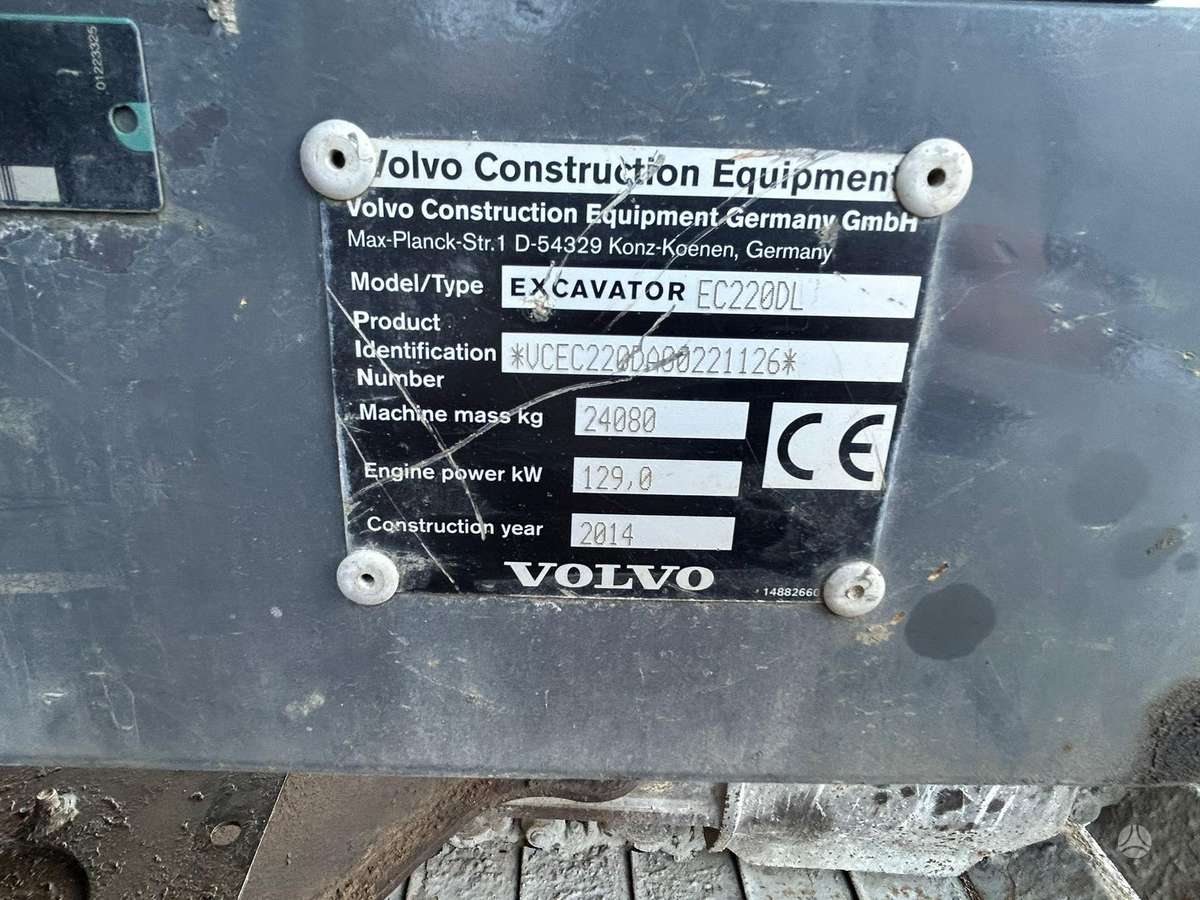 Volvo EC220DL, экскаваторы