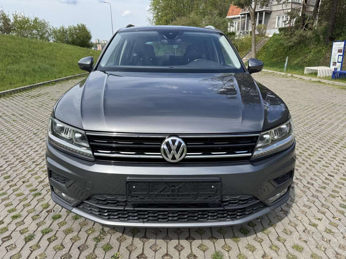 Volkswagen Tiguan - 3