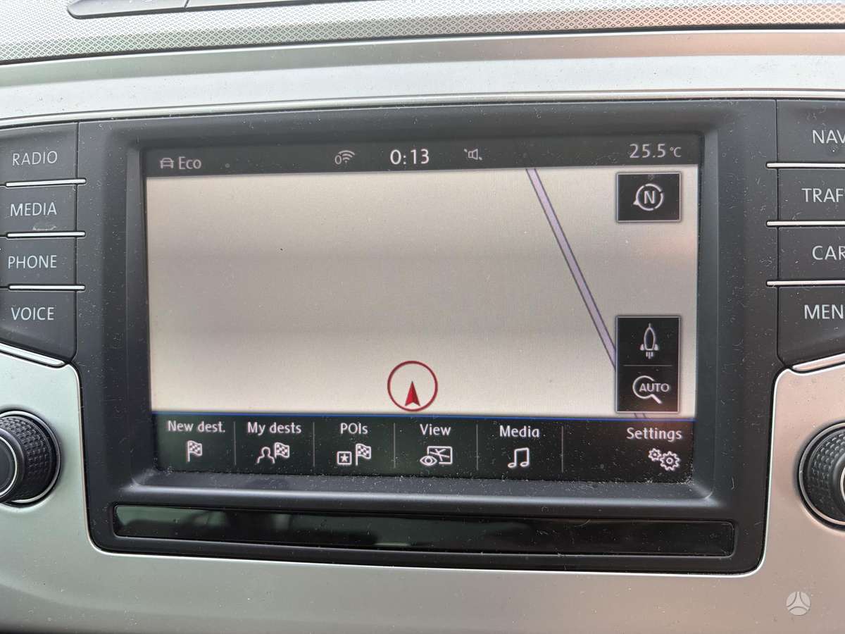 Volkswagen Passat Turim sedana karavana