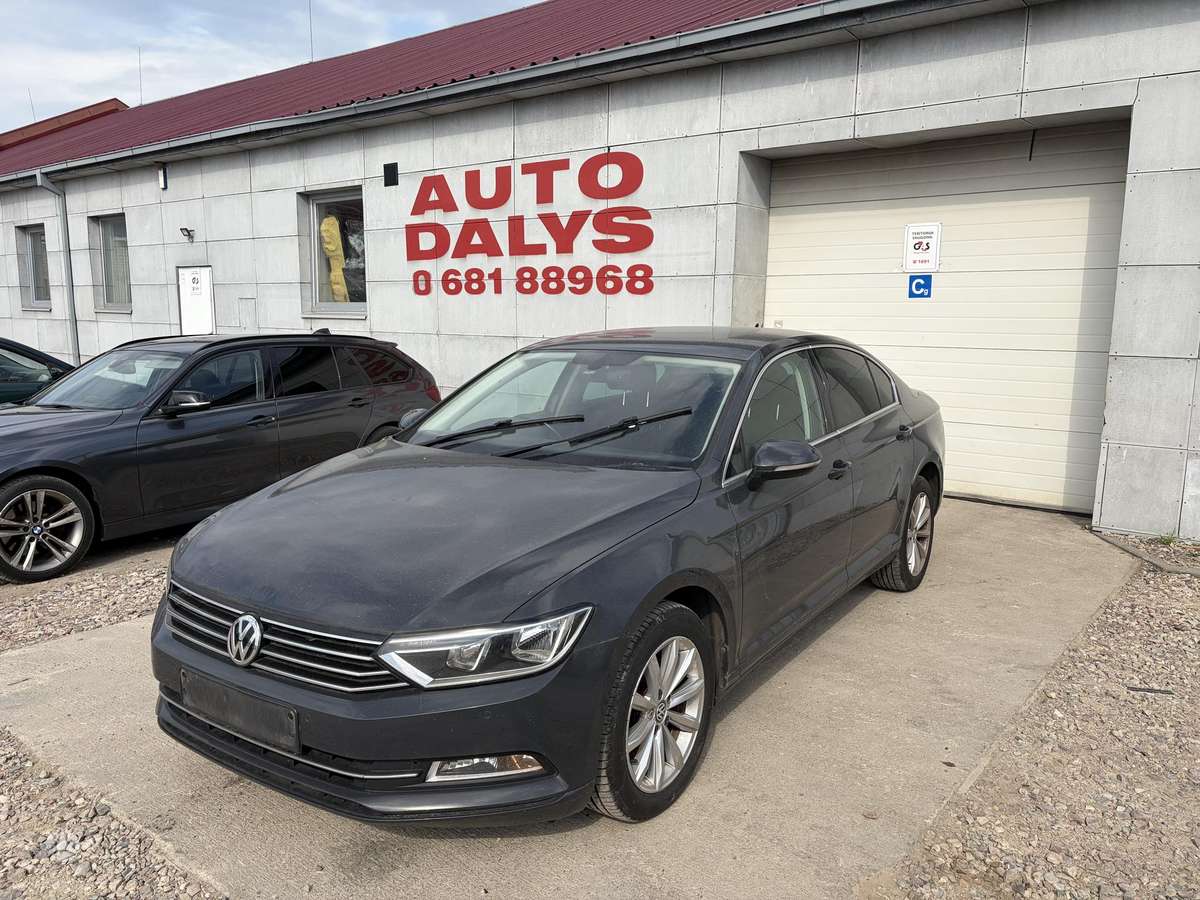 Volkswagen Passat Turim sedana karavana