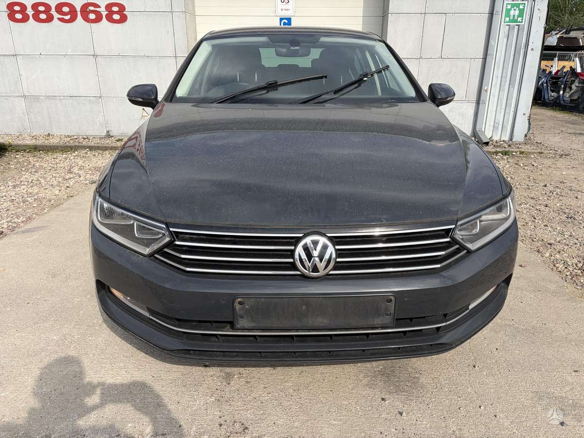 Volkswagen Passat Turim sedana karavana