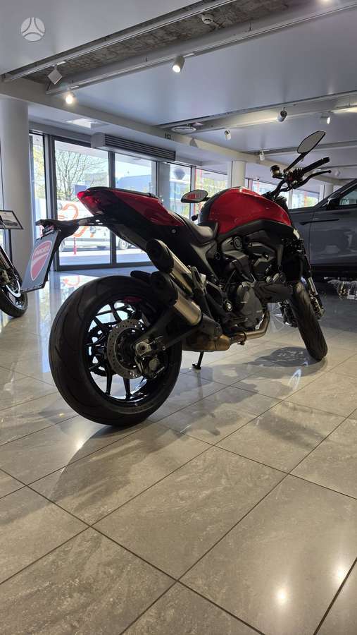 Ducati Monster 937cc, street / klasikiniai