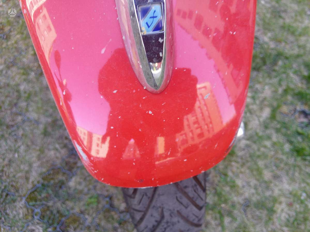 Piaggio Vespa 50cc, motoroleriai / mopedai