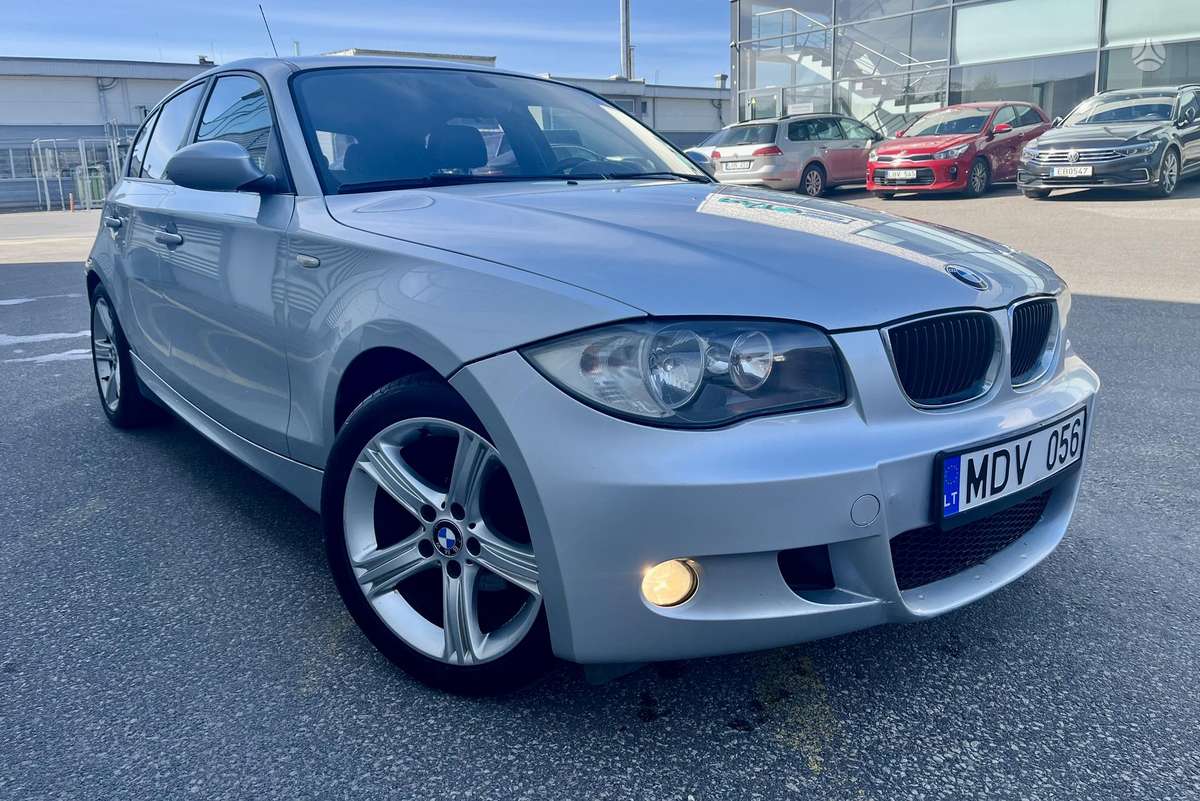 BMW 118, 2.0 l., Хэтчбек