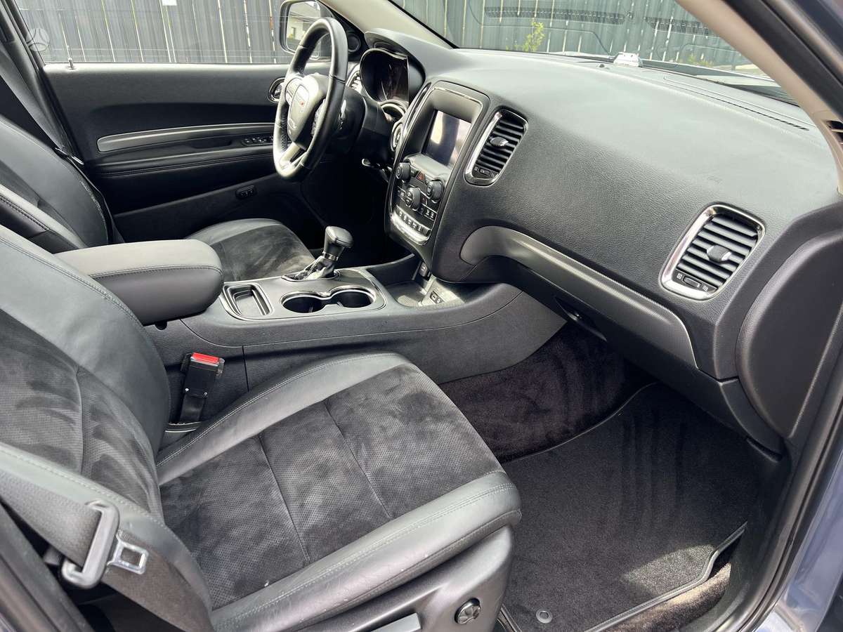 Dodge Durango, 3.6 l., off-road / crossover