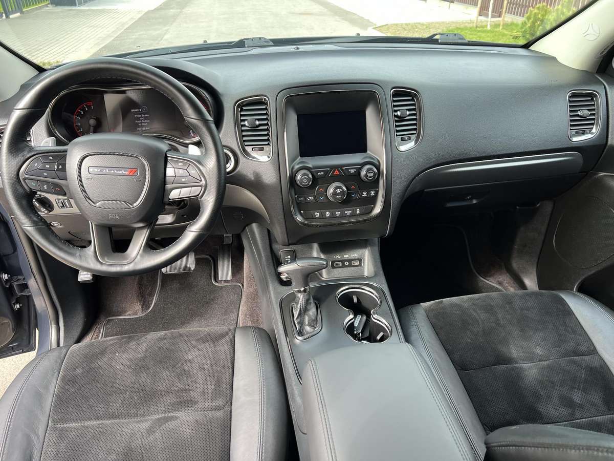 Dodge Durango, 3.6 l., off-road / crossover