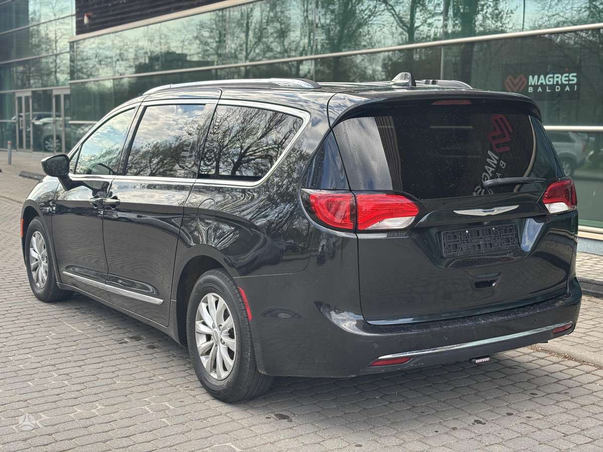 Chrysler Pacifica, 3.6 l., Минивэн